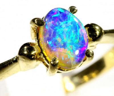 Cute Black Crystal Opal 18k Yellow Gold Ring SB 899