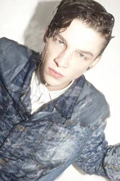 Ash Stymest