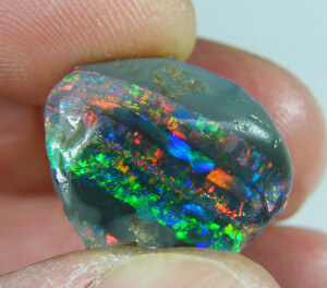 天然欧泊矿石 未打磨祼石