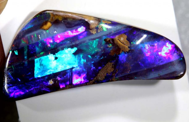 28.5 CTS QUALITY BOULDER OPAL POLISHED STONE INV-838