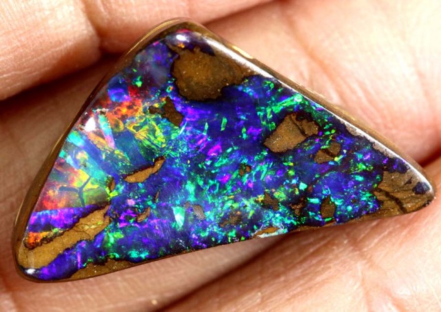 10.25 CTS QUALITY BOULDER OPAL POLISHED STONE INV- 413 GC