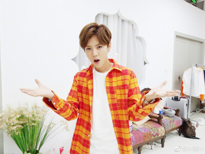 呆萌傻狍子 鹿晗 Luhan #壁纸 #头像