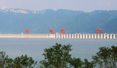 航拍世界第一大水电工程——三峡大坝