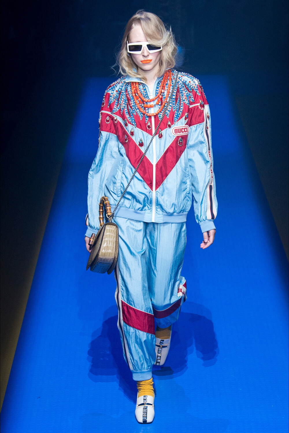 Gucci（古驰）于米兰时装周发布2018春夏高级成衣系列