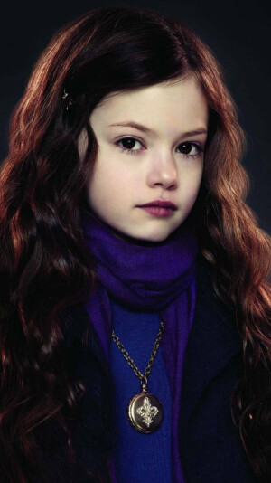 欧美小萝莉 mackenzie foy 暮光之城 蕾妮斯梅 手机壁纸