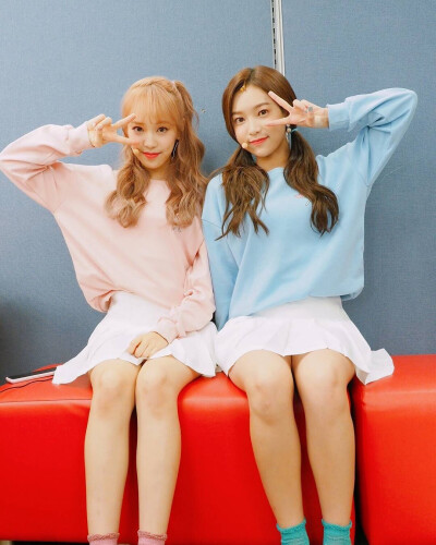 April 梁睿娜 Rachel