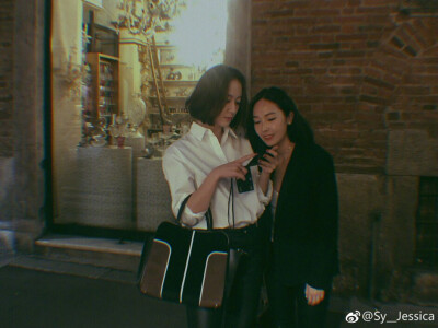 郑秀晶 Krystal 郑秀妍 Jessica