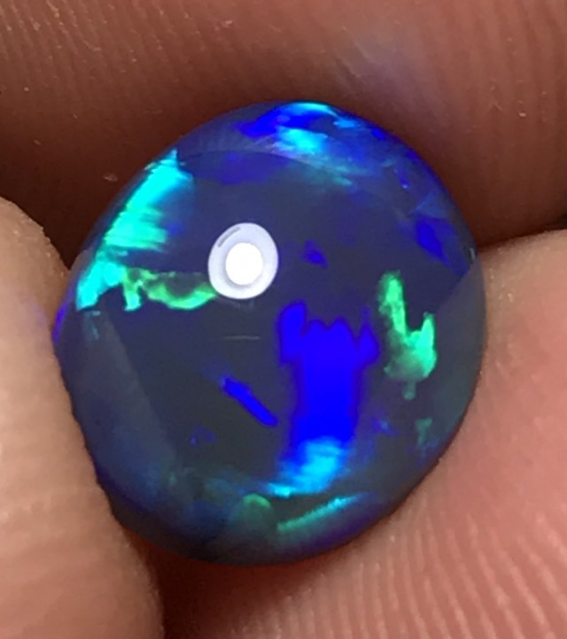 3.23ct Lightning Ridge Gem Black Opal LR142