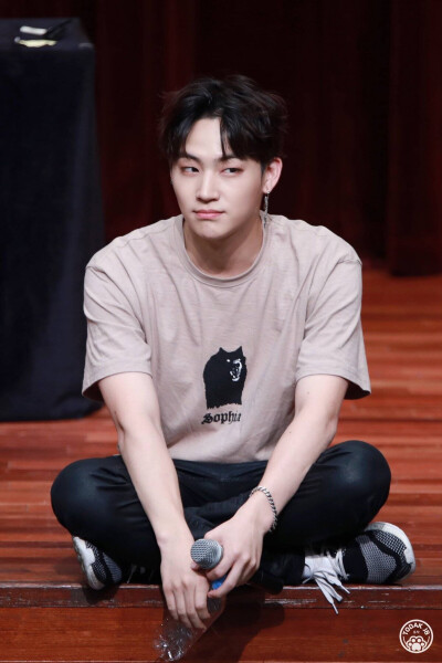 got7 傲娇的小眼神