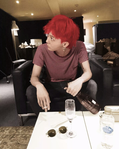 权志龙GD
KWON JI YONG