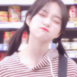 女生头像:乖巧. ๑了无悲欢