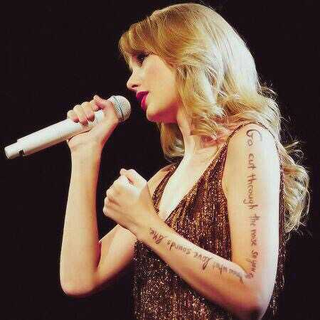 Taylor 壁纸 欧美