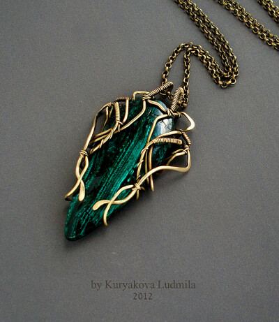 不知道是什么石头，但是很喜欢纹路和颜色。