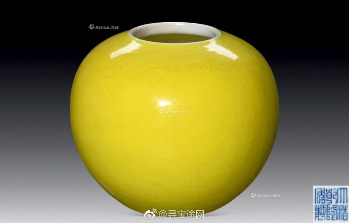 清乾隆 黄釉小罐 -- 阔7.9cm；高6cm