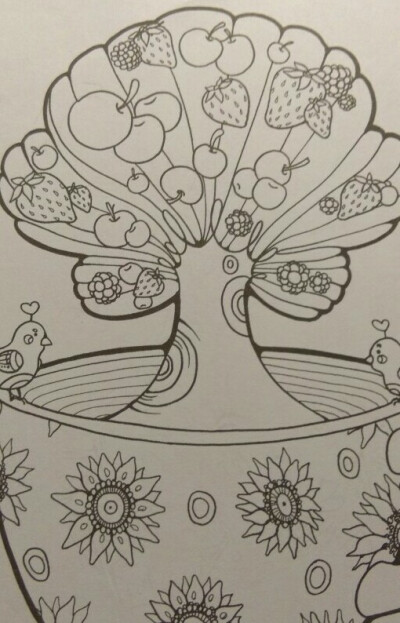 对于世界而言，你只是芸芸众生的一个，但对我而言，你却是我的整个世界。