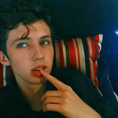 Troye Sivan[戳爷][头像][壁纸][动图]❤