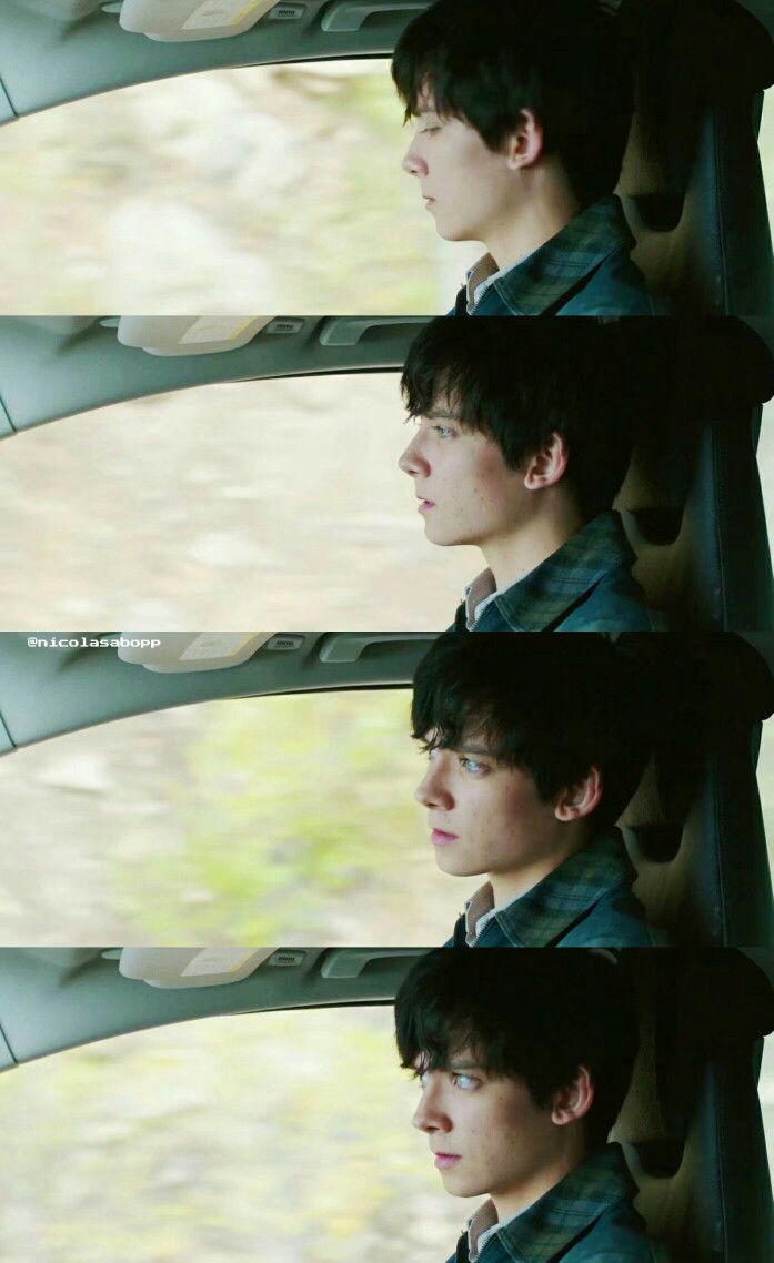 Asa Butterfield 《The Space Between us》