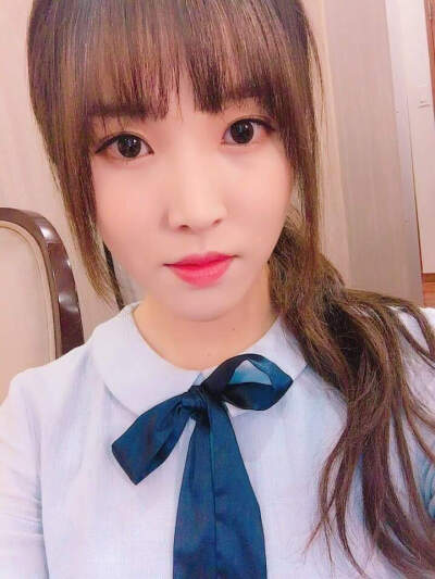 崔俞娜 俞宙 GFRIEND