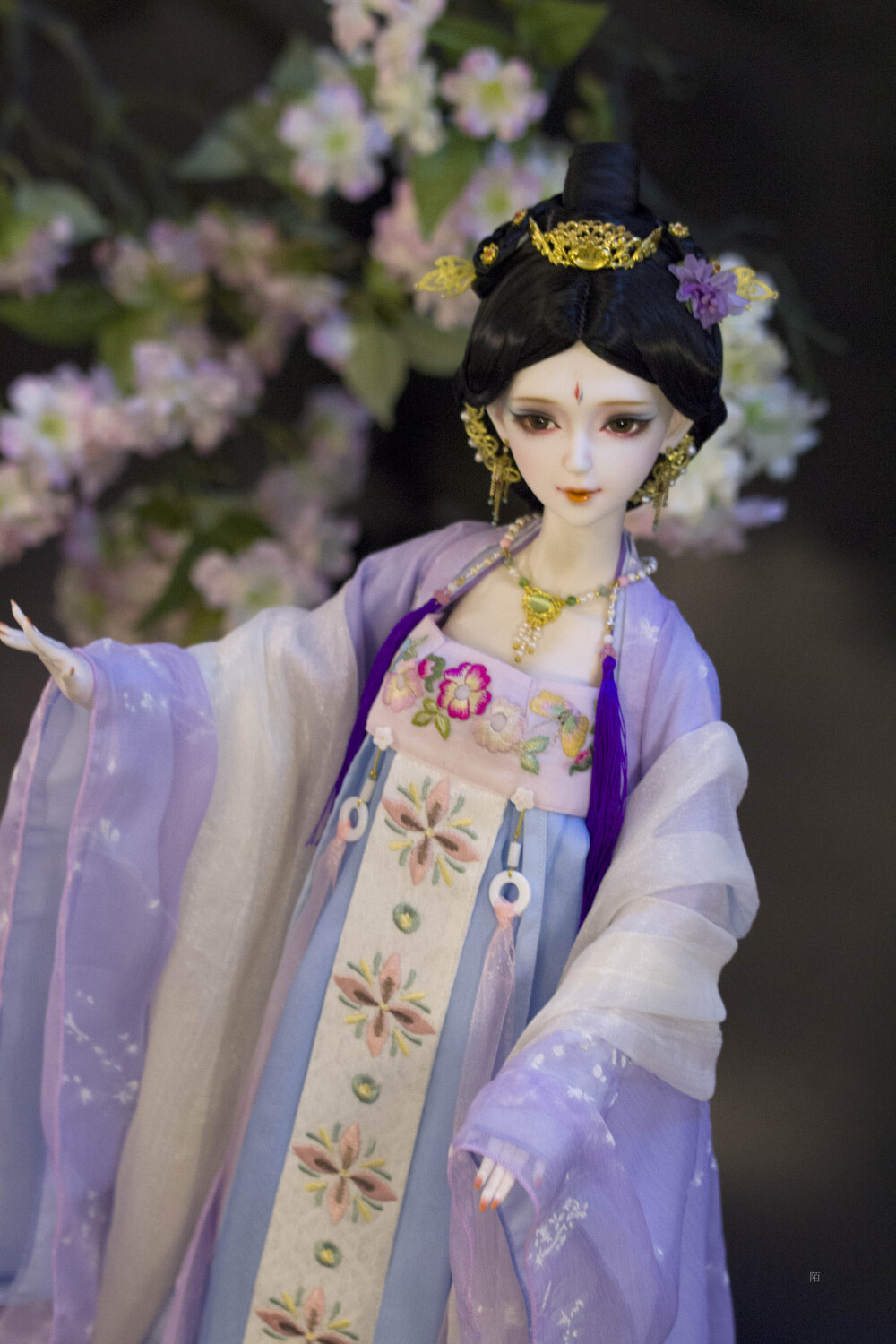 *陌上椿*bjd/sd 古装 娃衣『皎月』售罄（工期2~3月）