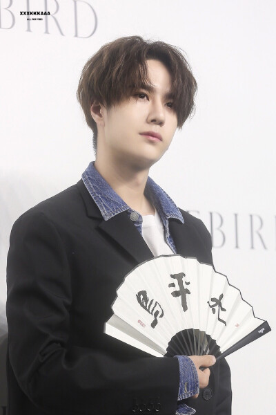 170928 太平鸟风尚男装 PEACEBIRD MEN AW17 FASHION SHOW @UNIQ-王一博 cr:logo