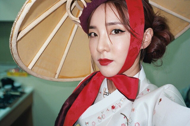 2NE1 Sandara 朴山多拉