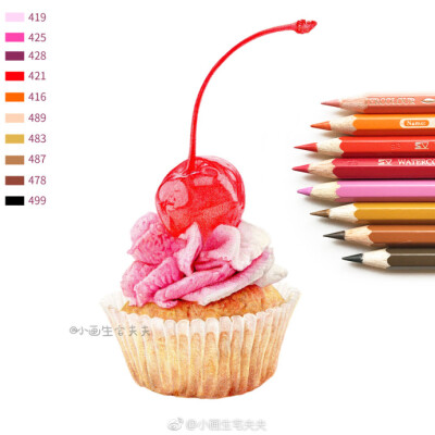 【彩铅教程】
心情差的时候没有什么是一份Cup cake 解决不了的
△ 画笔：辉柏嘉水溶
△ 画纸：漫画纸