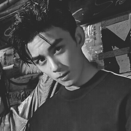 情侣头像，自截，吴磊