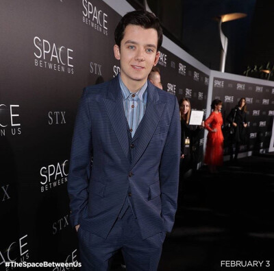  Asa Butterfield 你的眼睛会笑