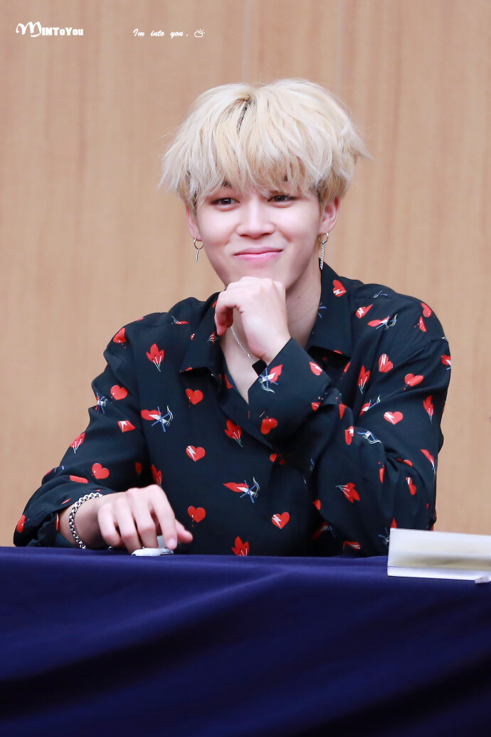 签售 高清 是我们小可爱昮昮了 67676767@mintoyou_1013