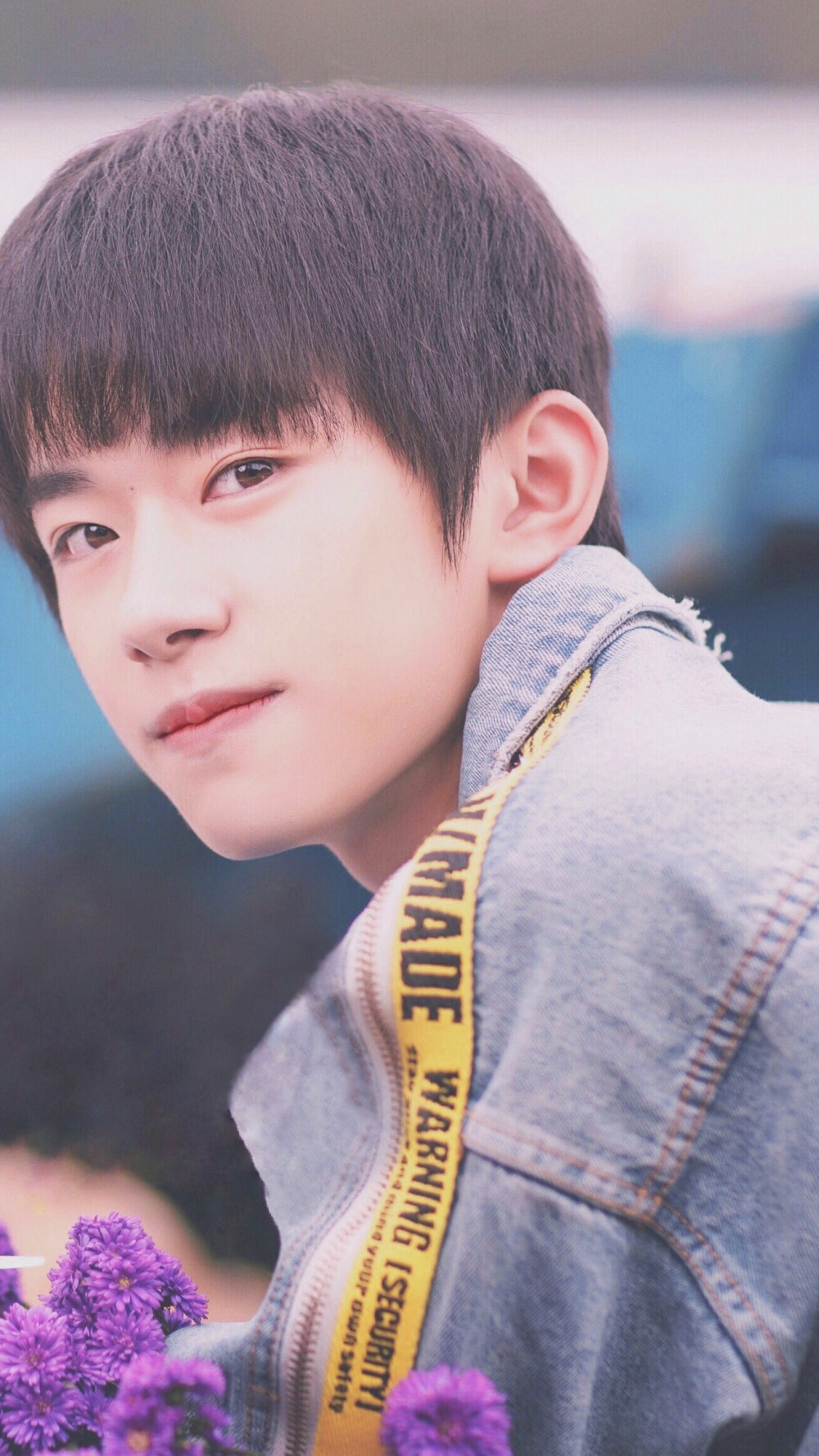 壁纸温柔的小哥哥