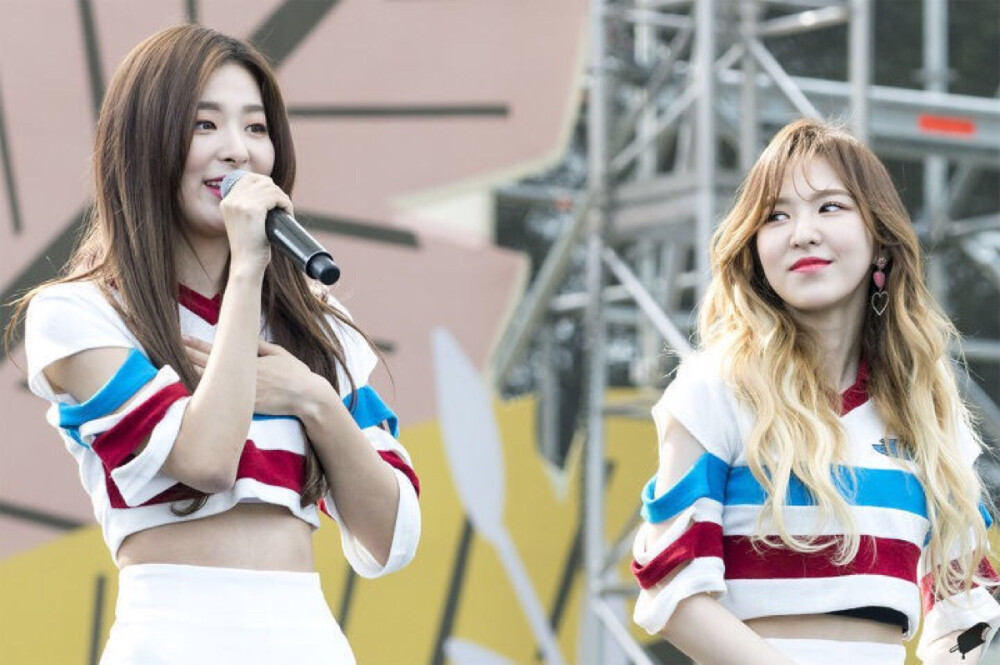 Red Velvet 姜涩琪 Seulgi 孙胜完 Wendy 孙承欢 94line
170923 Melody Forest Camp
cr logo 