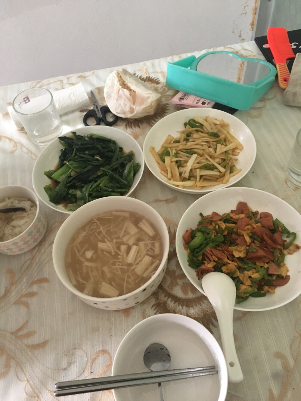 今天的伙食哟