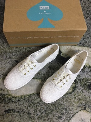 KEDS蕾丝鞋钩花布鞋小白鞋帆布鞋KATE SPADE 桃心鞋