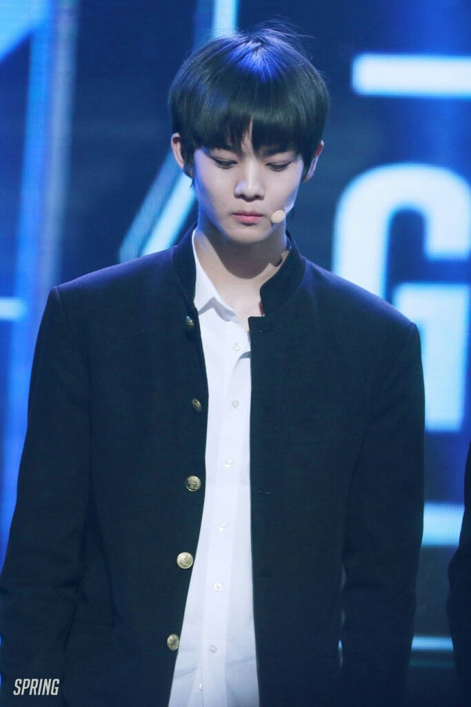 小狼裴珍映wanna·one赞评论更多