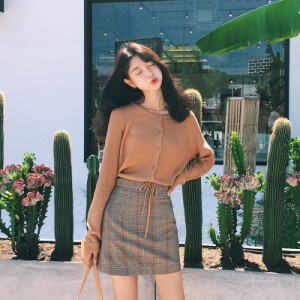 范智乔 网红毛衣女宽松韩版学生ulzzang可爱甜美短款长袖针织开衫