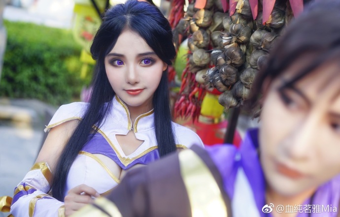  微博：血纯茗雅Mia 【cos：紫霞仙子】