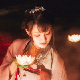 公子，再问一次可当真的未曾心动过