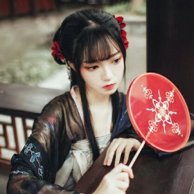 公子，再问一次可当真的未曾心动过