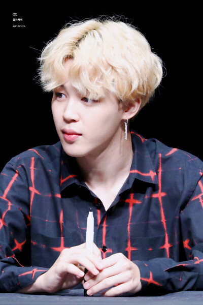 #朴智旻 1013生日粗卡# 防弹少年团 BTS 朴智旻 jimin #壁纸 #头像