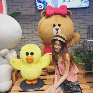 元气美少女 颜晗
本人照片  禁拿图