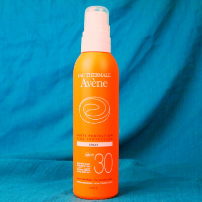 Avene 小金刚 SPF50 30ml / Caudalie 防晒SPF50 40ml