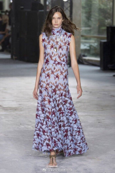 Giambattista Valli - Spring 2018 Ready-to-Wear ​