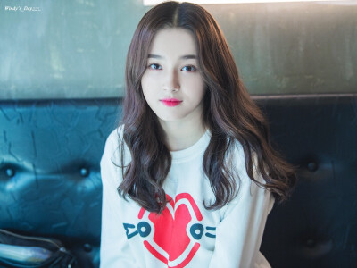 Nancy 李承利 MOMOLAND