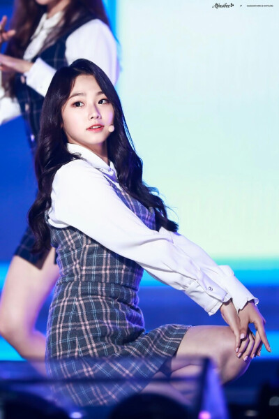 康美娜 姜美娜 I.O.I gugudan