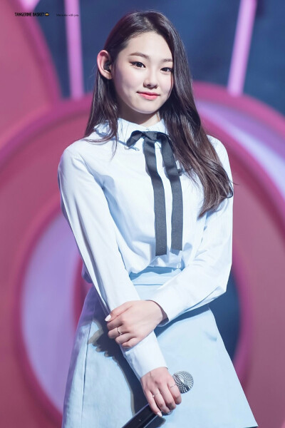 康美娜 姜美娜 I.O.I gugudan