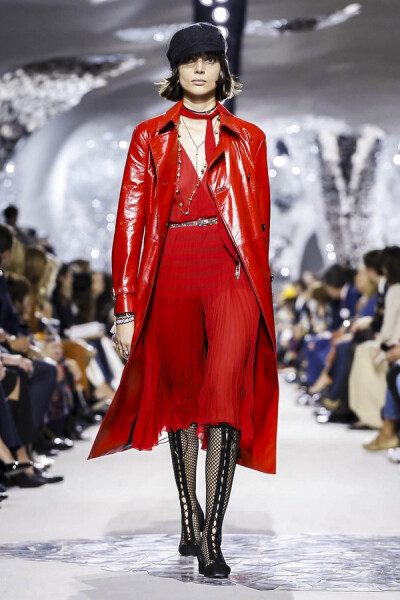 2018春夏巴黎时装周：迪奥 (Dior) 女装秀