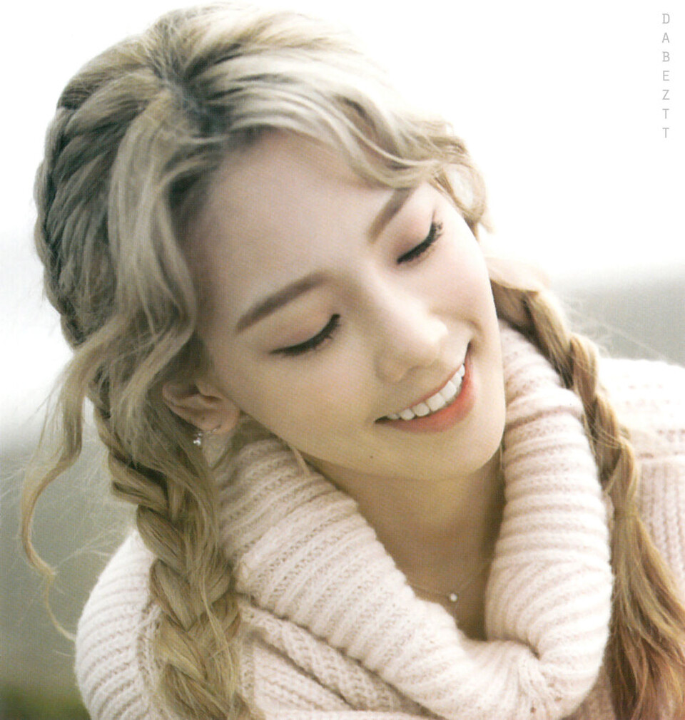 金泰妍I专辑扫图 by Dabezzt