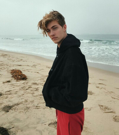 Lucky Blue Smith 欧美 男头