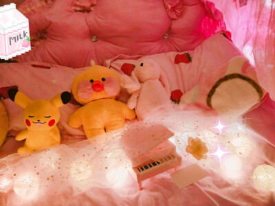 自己实拍举牌素材Q2805924091