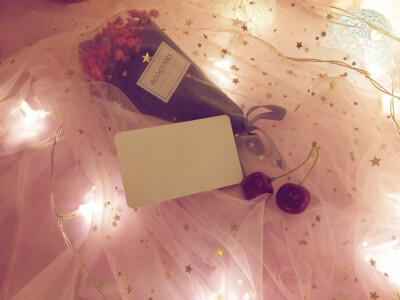 自己实拍举牌素材Q2805924091